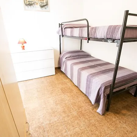 Gemma 4 Apartament Pineto