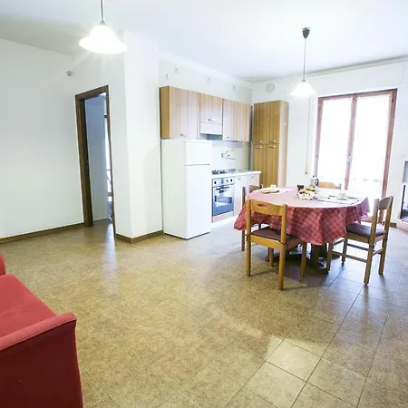 Gemma 4 Apartament *