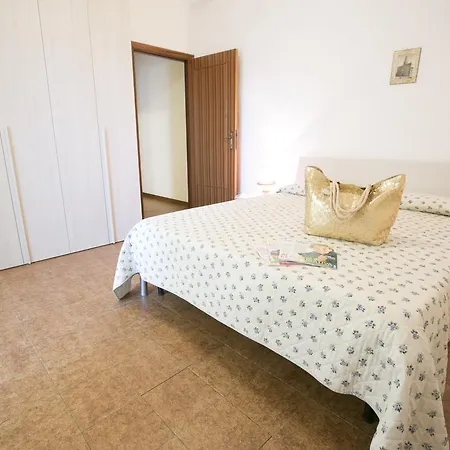 Gemma 4 Apartament Pineto